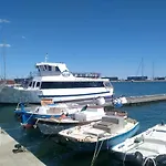 Port 2 Apartment